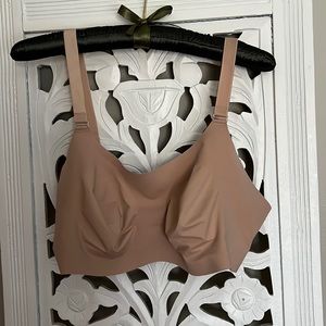 Knitwear Evolution Convertible Bra Size 7